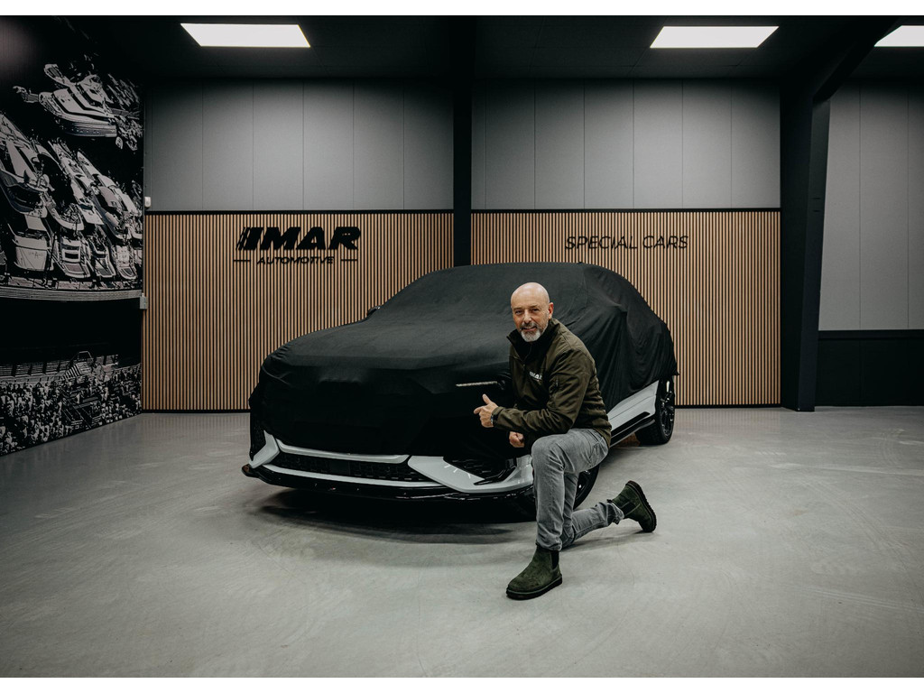 53233088
